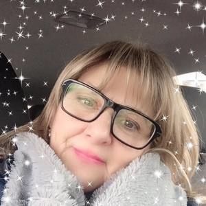 Meet your Posher, Lucie